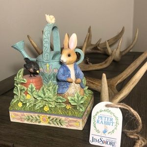 Jim Shore Peter Rabbit With Watering Can Figurine